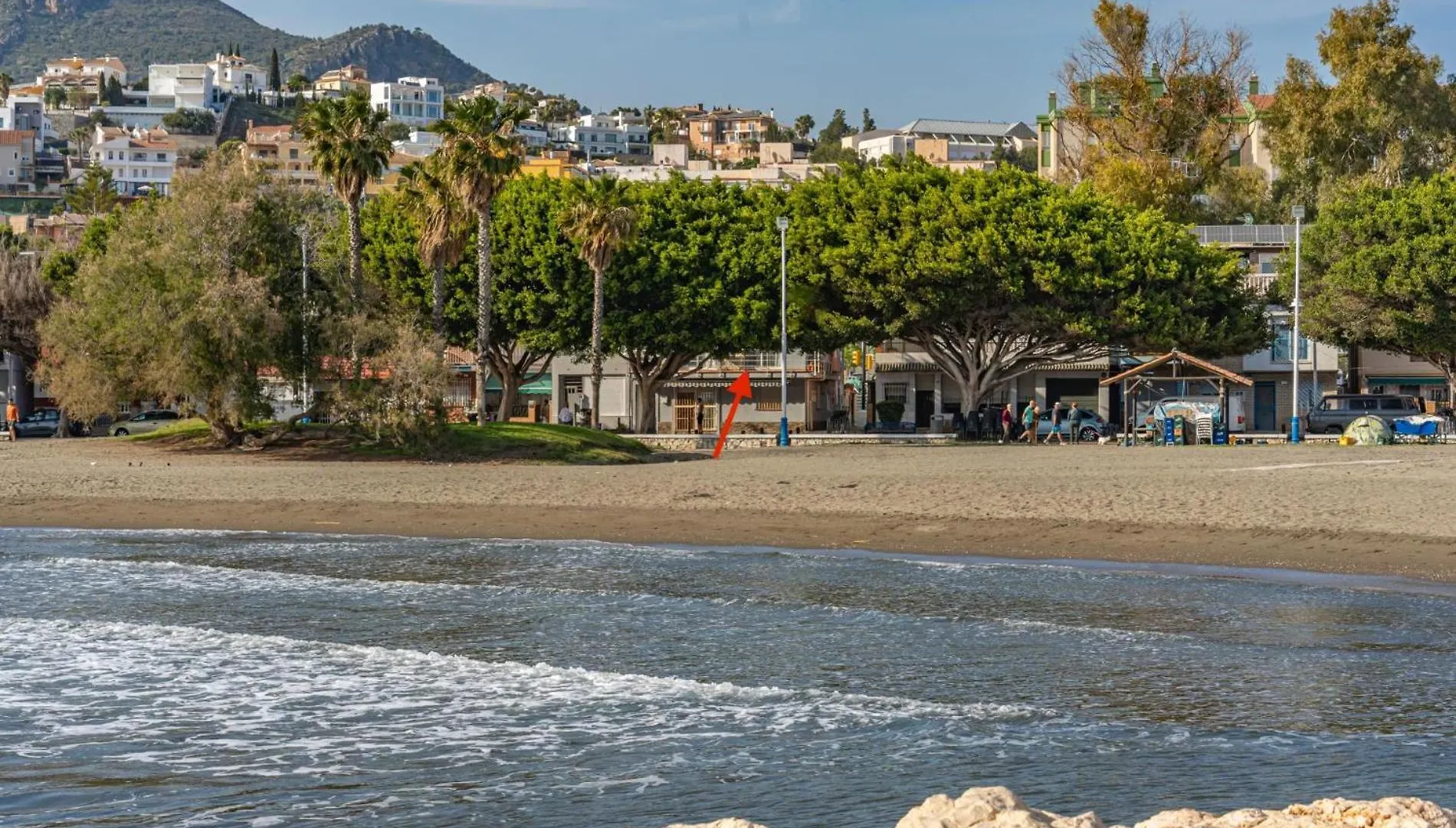 מאלגה Heima On The Beach